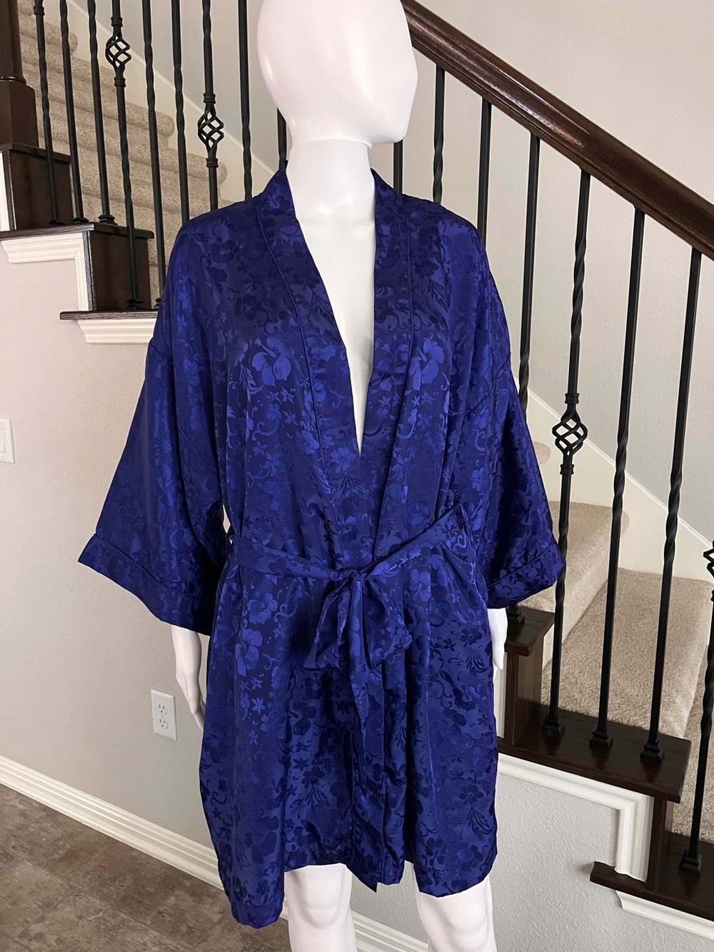 Valerie Stevens Royal Blue Floral Jacquard Kimono Robe